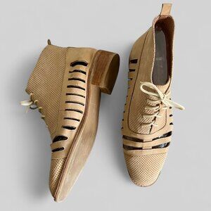 Jeffrey Campbell Leather Tan Cut Out Booties Sz 10